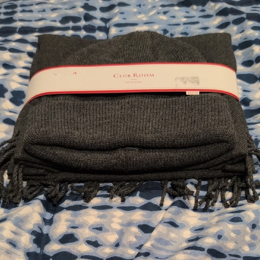 Club Room Men's Scarf/Hat Set